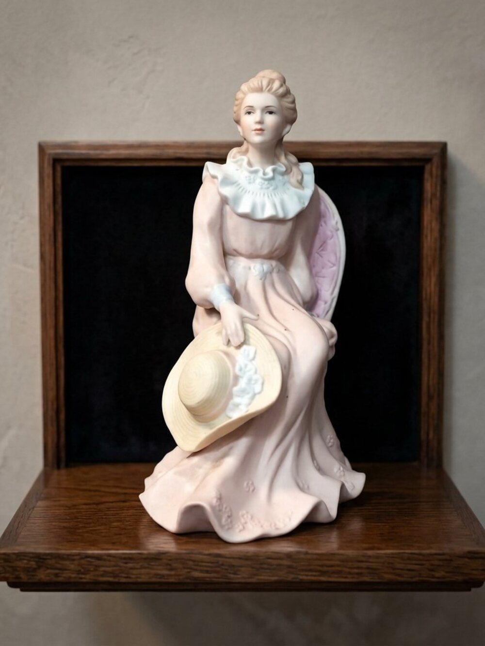 Vintage Homco Courtney's Dream Figurine #1439 Victorian Lady (61 chars)